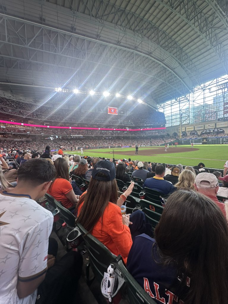 JJ Villarreal tweet media