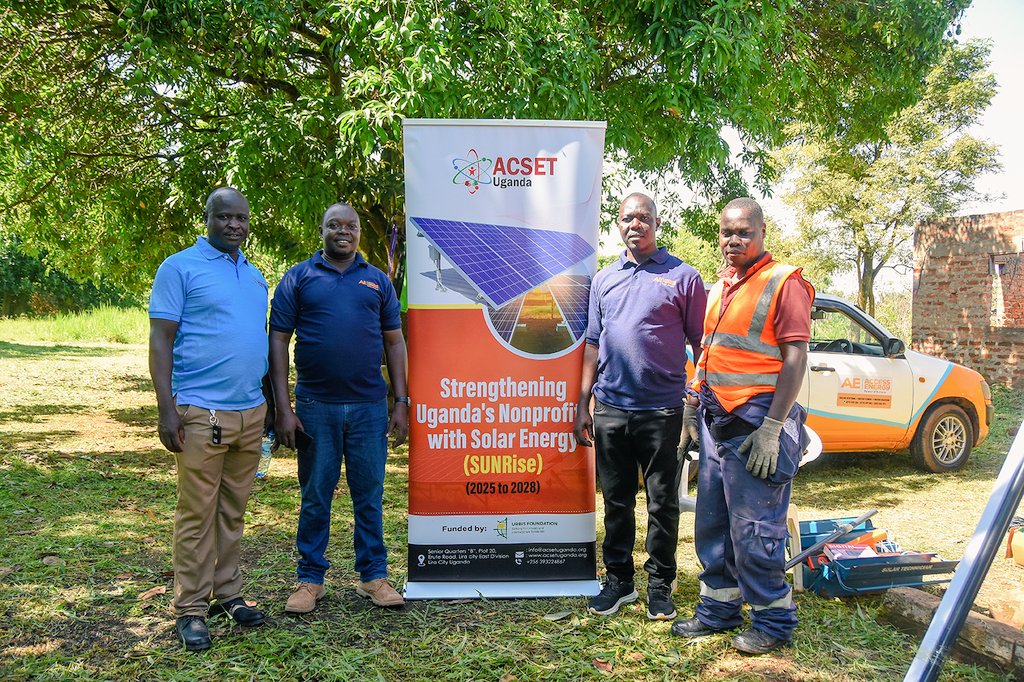 Everything is in place! We’re installing a new hybrid solar system at Deaf in Action in Omoro. 
Part of the #SUNRaiseProject, supported by @UrbisFoundation and implemented by <a href="/ACSETUganda/">ACSET UGANDA</a>, we’re powering the tools students need to build their own livelihoods.
#SolarEnergy