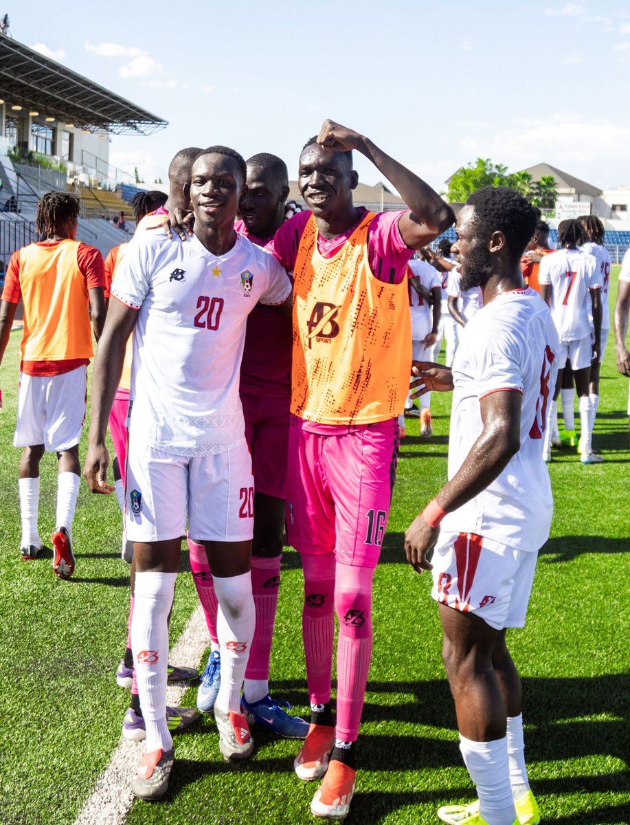 Front Page Football tweet media