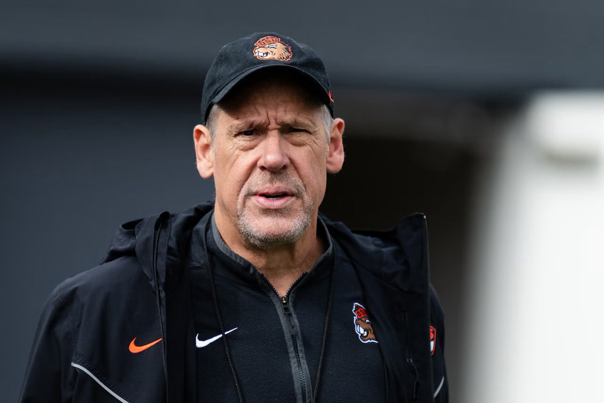 _OSUsports_'s tweet photo. Breaking: Oregon State AD Scott Barnes is retiring #GoBeavs https://t.co/n8EssrFYDv