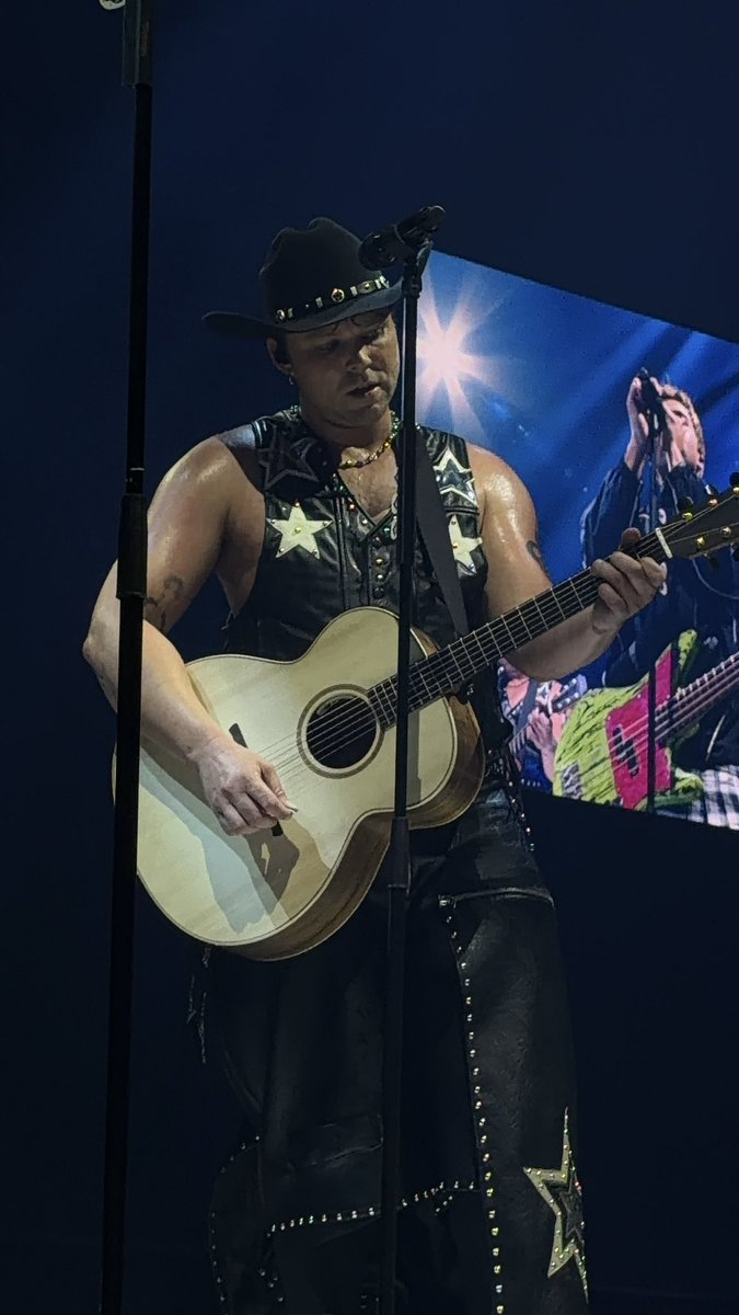 ⭐️ 5SOS Updates ⭐️ tweet media