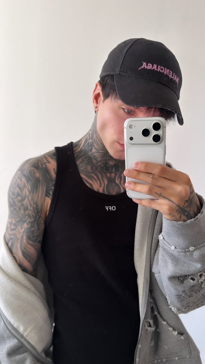 daangiex ☆ tweet media