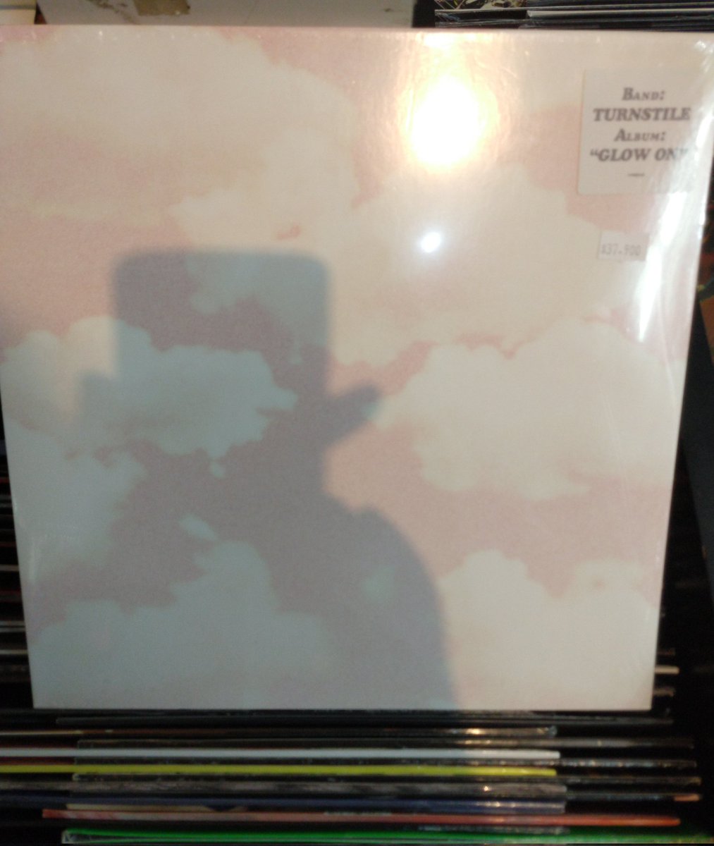 bigstore_cl's tweet image. Turnstile: Never Enough y Glow On en Vinilos, disponibles, los puedes conseguir en Bigstore.cl 
Somos tienda online, despacho según indiques en tu orden de compra.
#Turnstile
#BigstoreCL