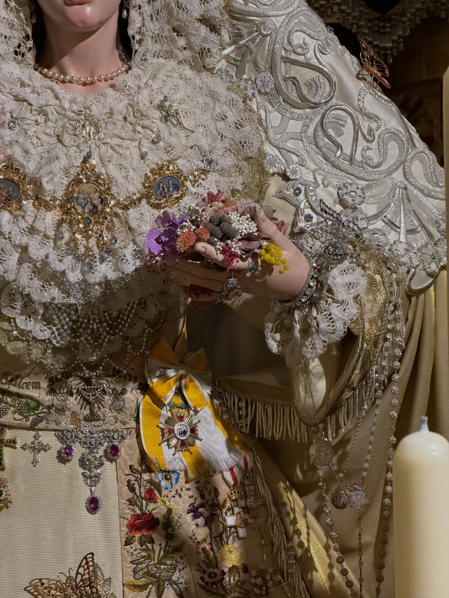 Hermandad del Dulce Nombre de María tweet media