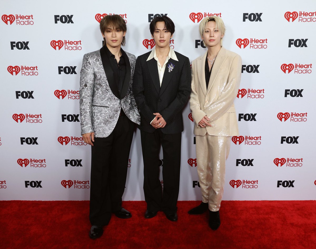 iHeartRadio Canada tweet media