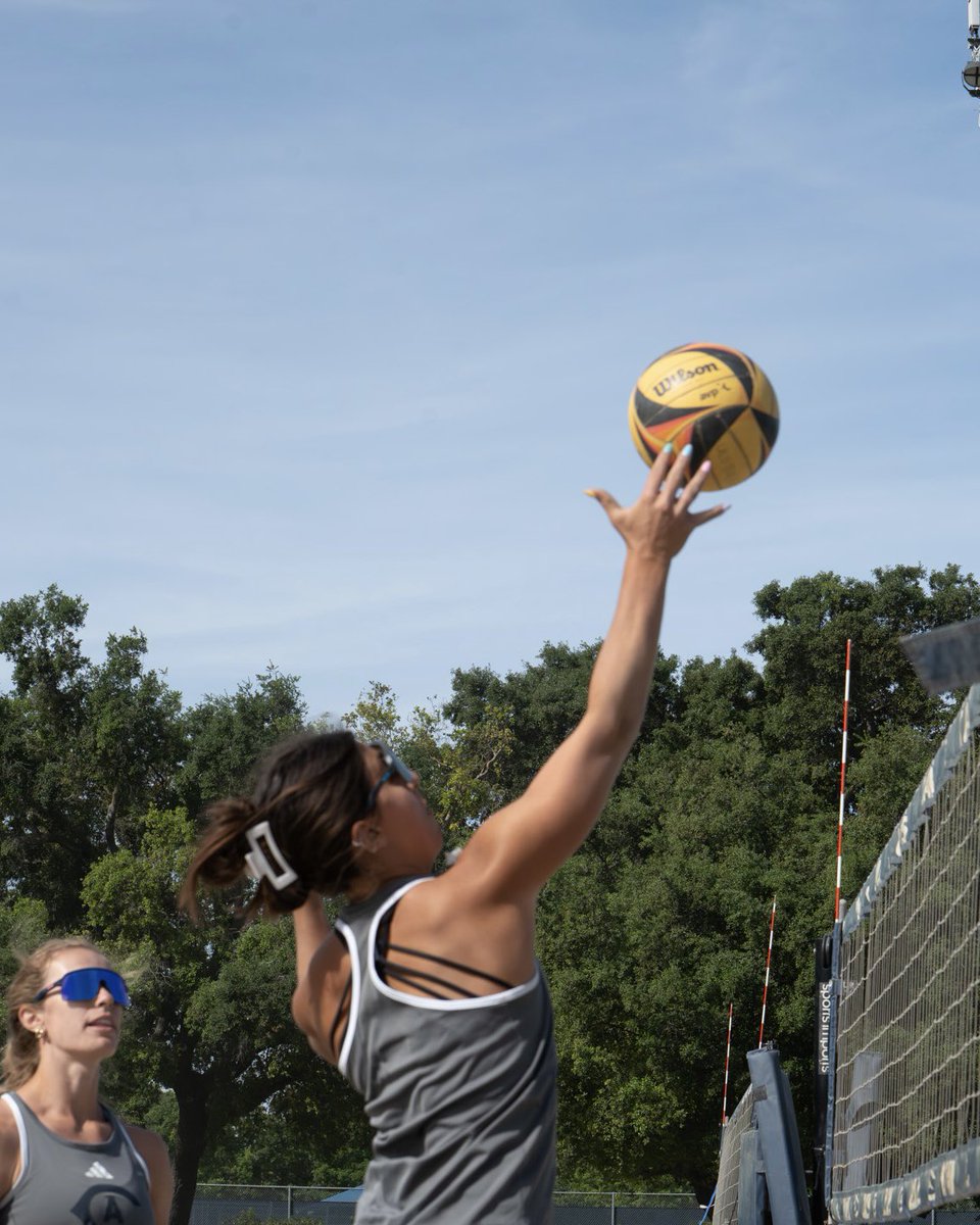 UC Davis Beach Volleyball tweet media