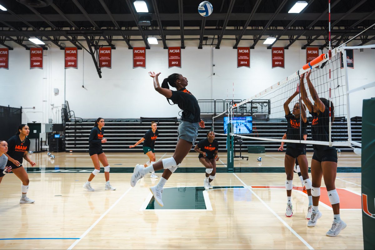 Miami Hurricanes Volleyball tweet media
