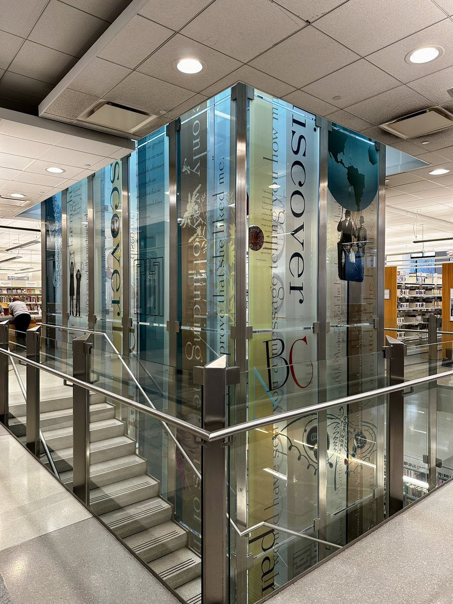 aahrdzz's tweet photo. everytime i visit a new library it’s like wow this is the most beautiful place I’ve ever seen https://t.co/xO3t4yfEEa