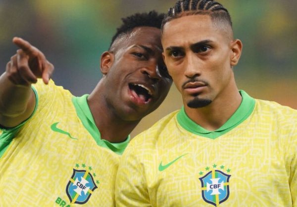 Qual a sua opinião sobre o desempenho da dupla Vini Jr. e Raphinha contra a França?