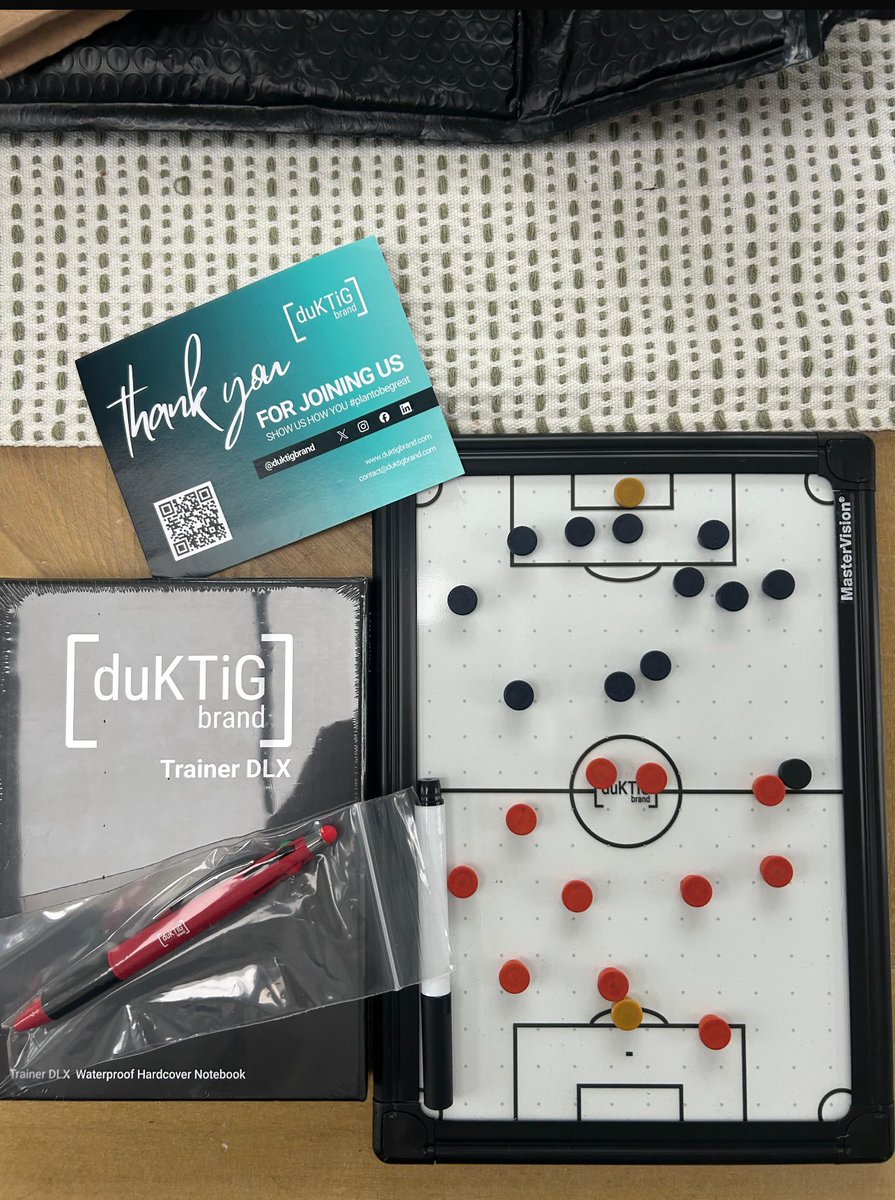 Duktig Brand ⚽️📓 tweet media