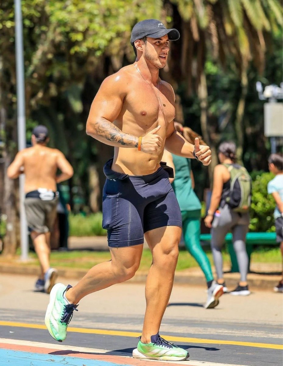 Jock Rock tweet media