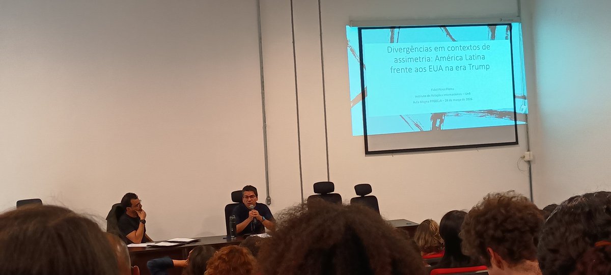 Aula Magna do Prof. Fidel Pérez Flores, promovida pelo Departamento de Estudos Latino-Americanos da UnB, no dia de hoje. Tempos desafiadores para a AL.