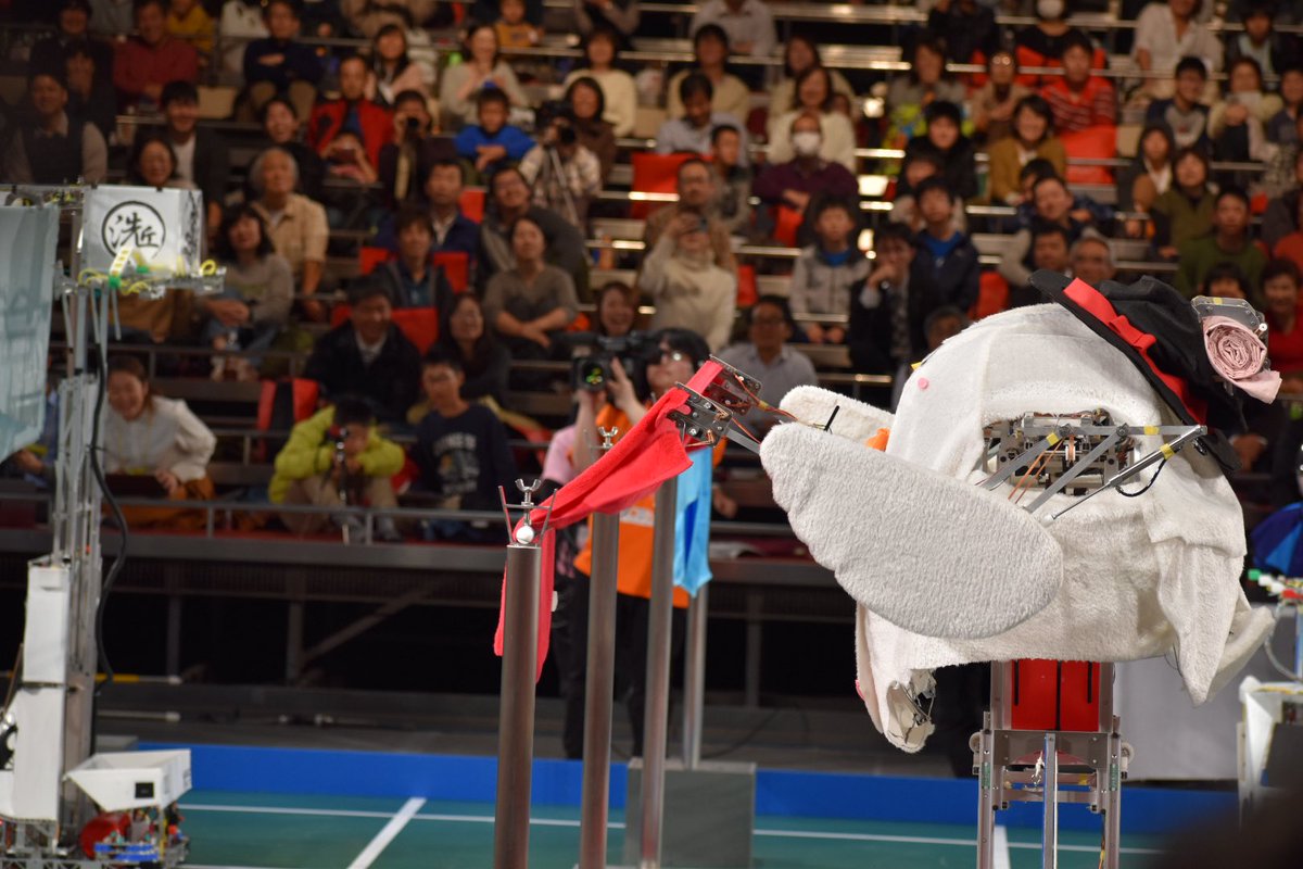 _amayiak's tweet photo. ロボコンのロボットはかっけえんすよ https://t.co/5IRR3QHIDU