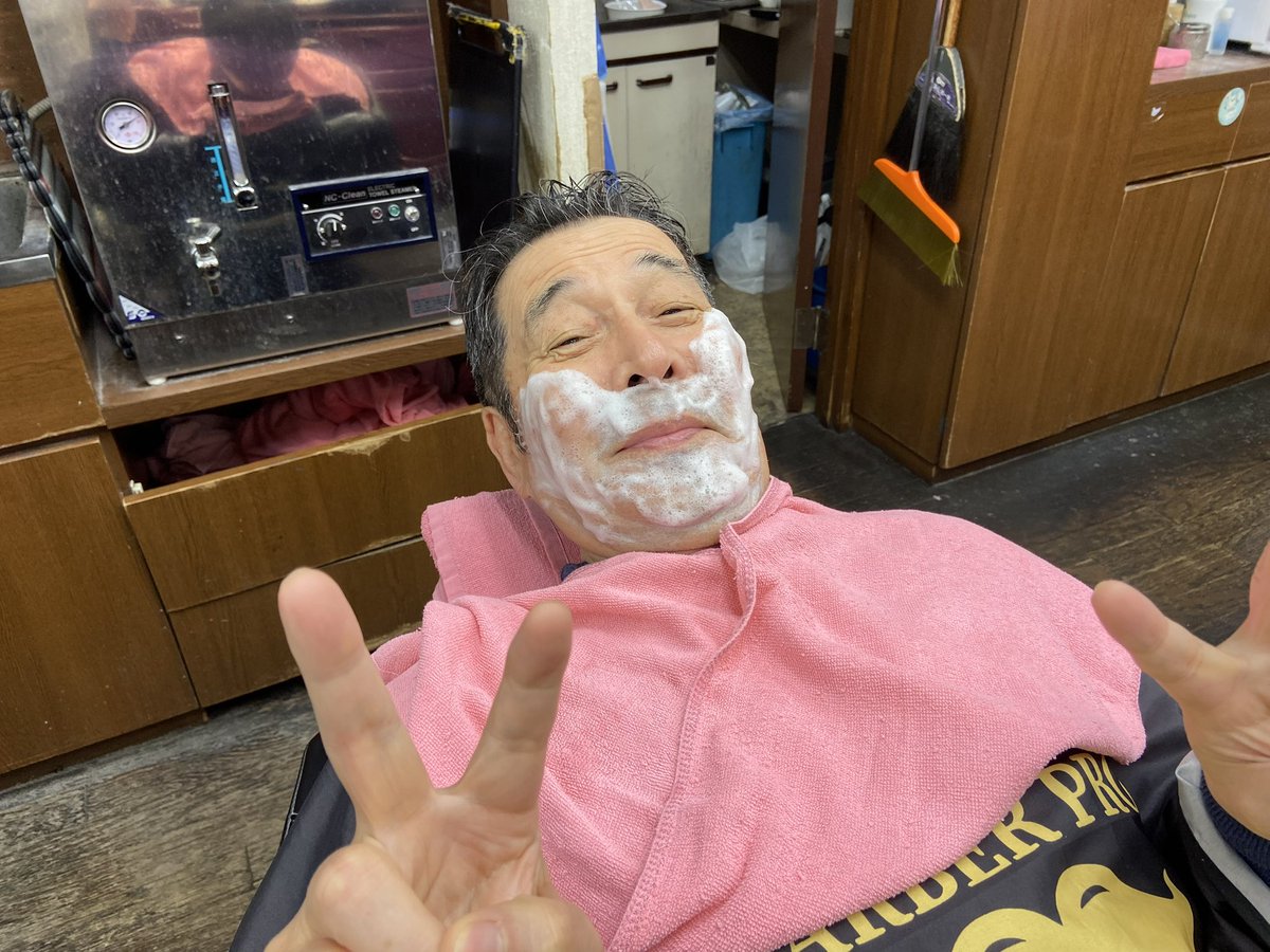 井上順 tweet media