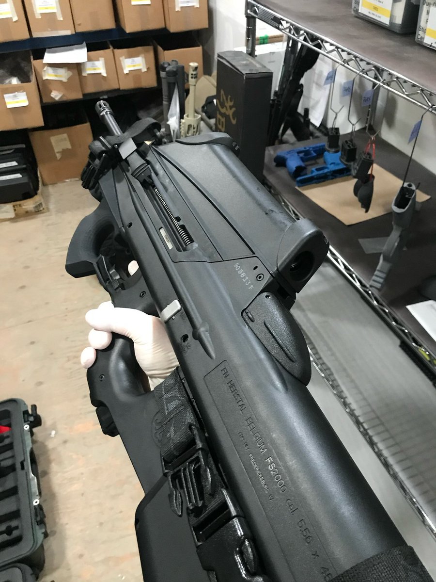 Franz Azezel tweet media