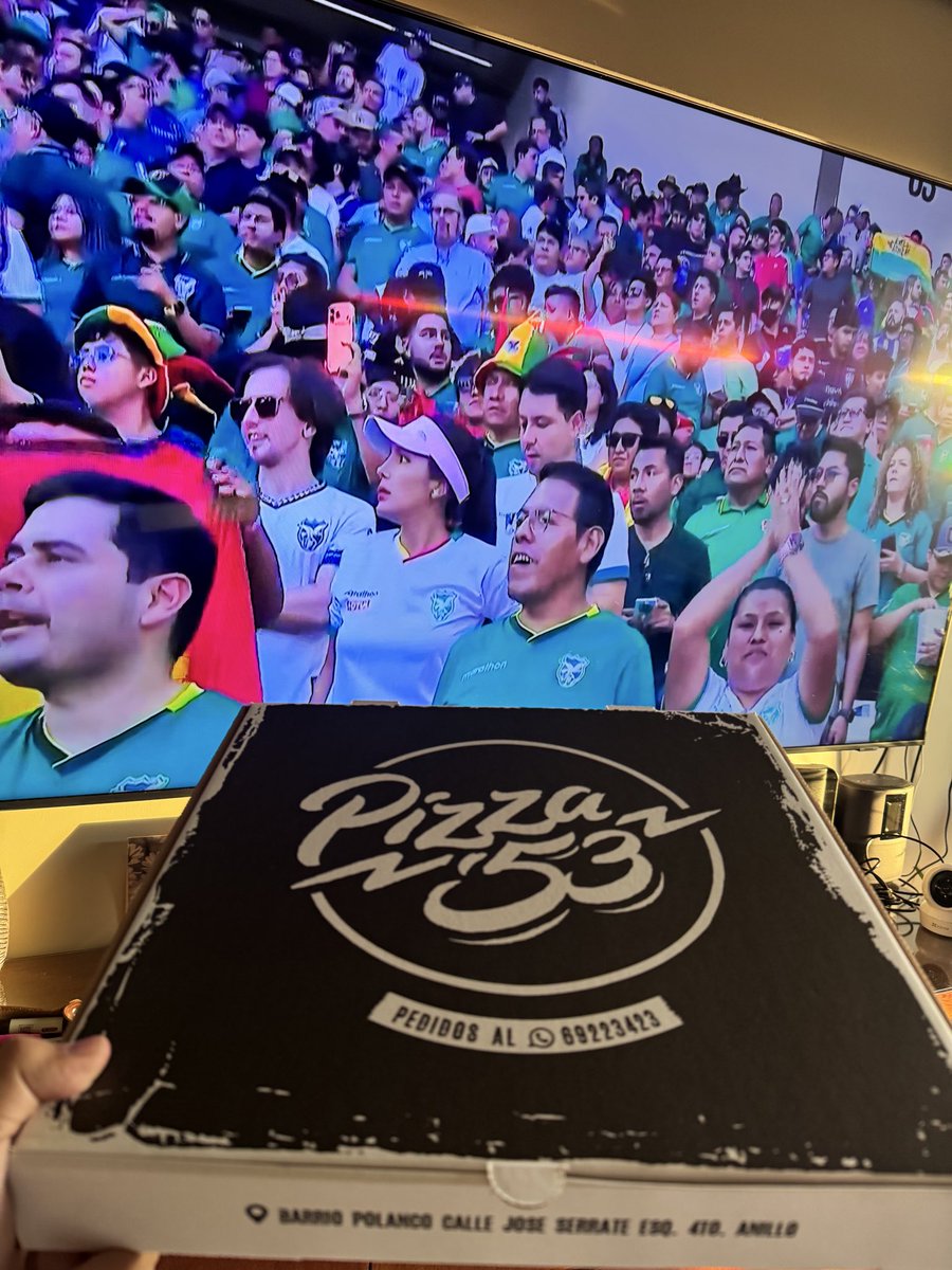 Pizza53sc's tweet photo. ❤️💛💚 https://t.co/X07VA4LRtr