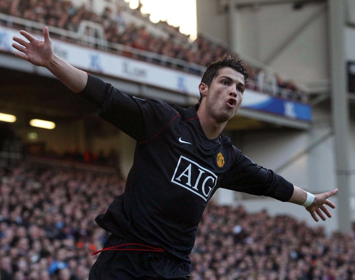 n e e d y tweet media