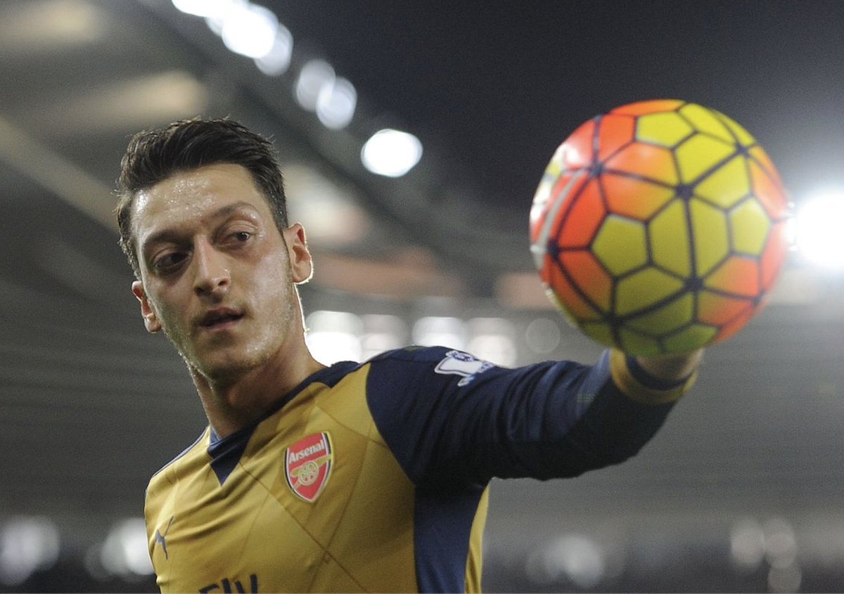 The Touchline | 𝐓 tweet media