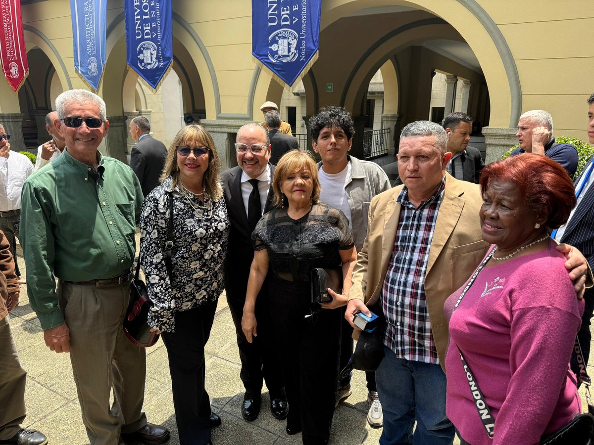 Elsa Gamez tweet media