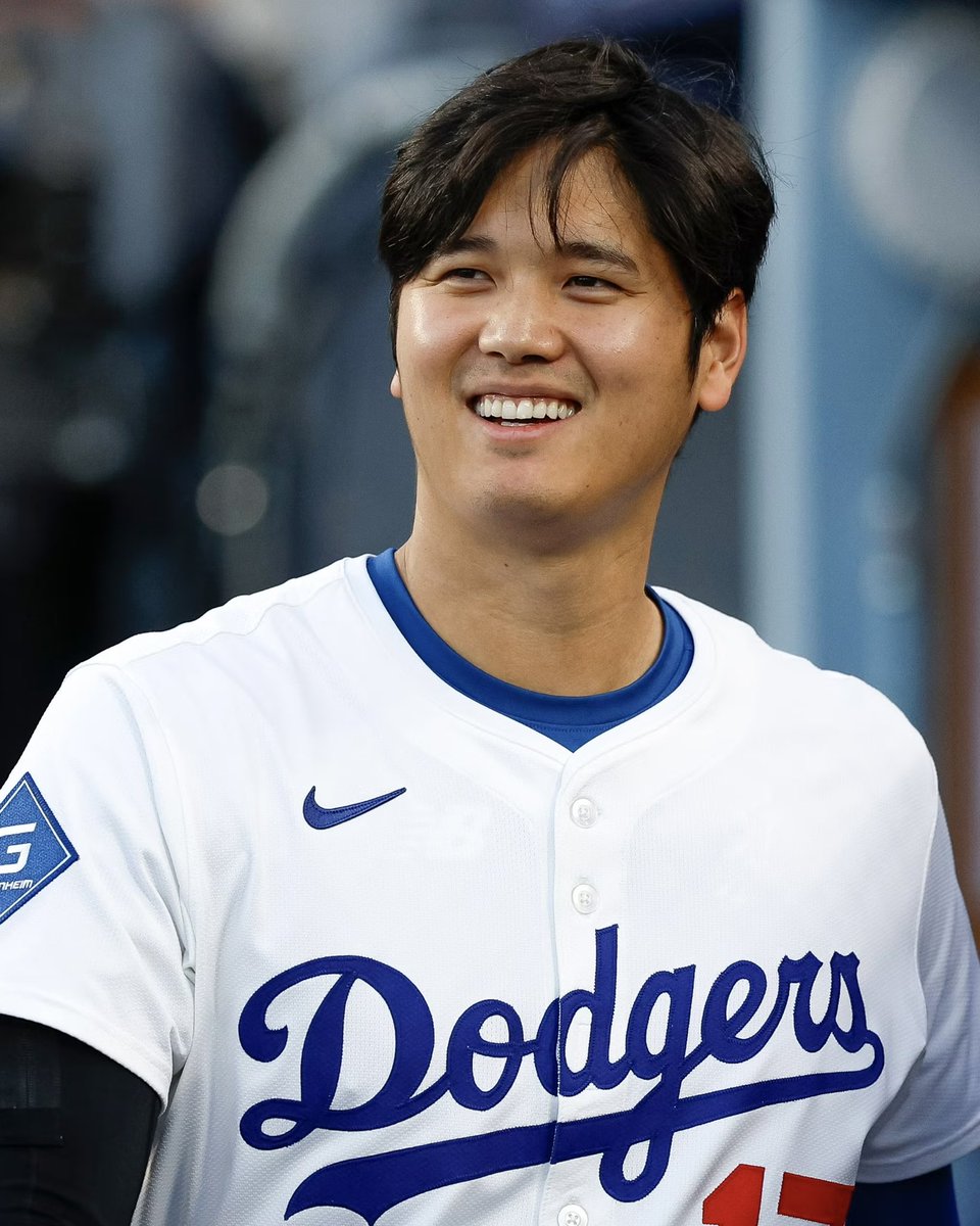 Foul Territory tweet media