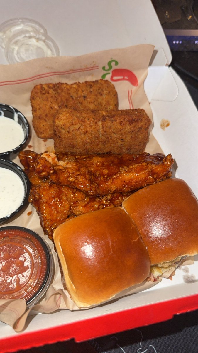 ⛓️🪚🤷🏼‍♂️ tweet media