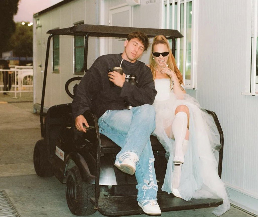 la vida del novio de una popstar