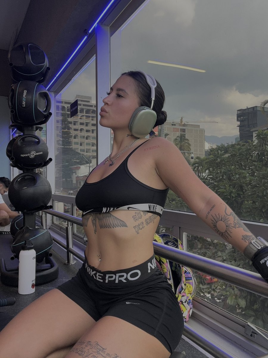 maria ✨🪬 tweet media