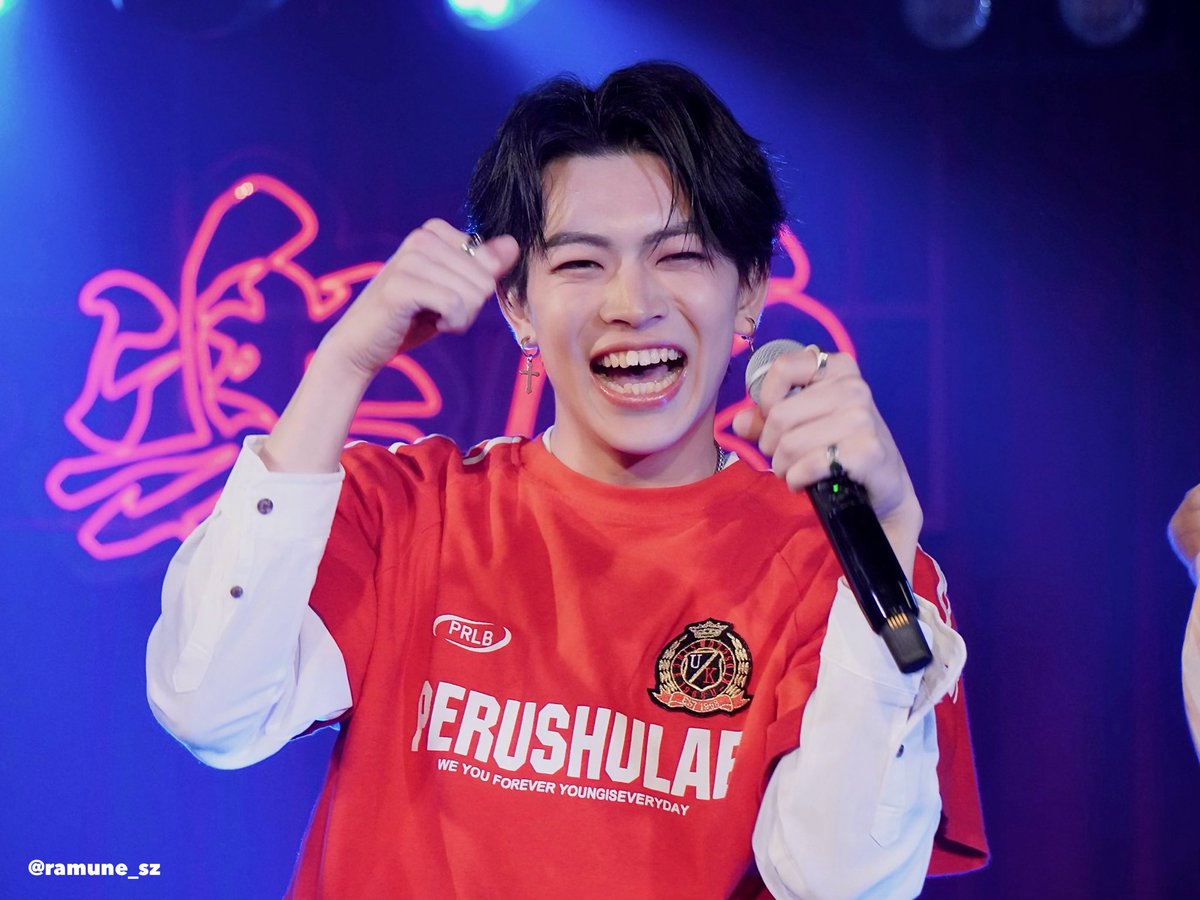 らむね tweet media