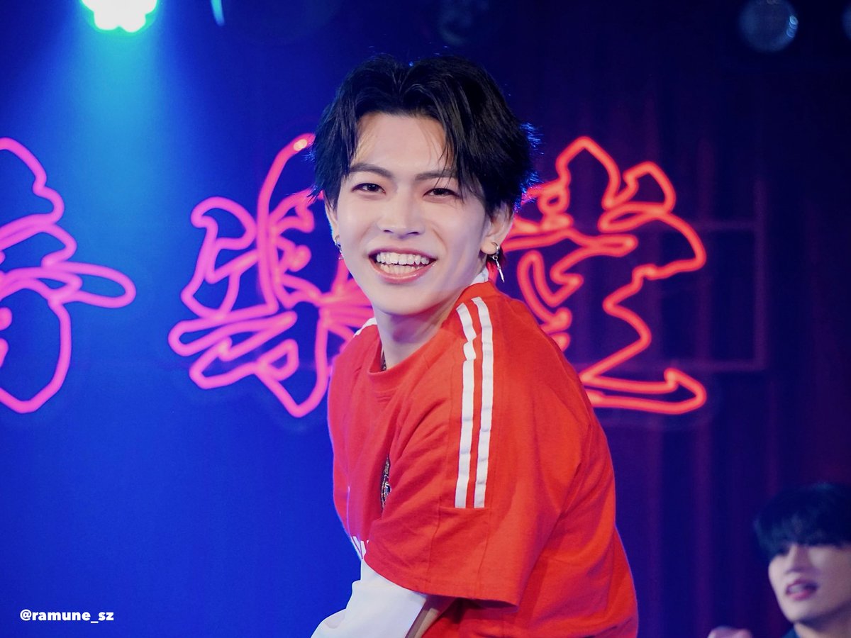 らむね tweet media