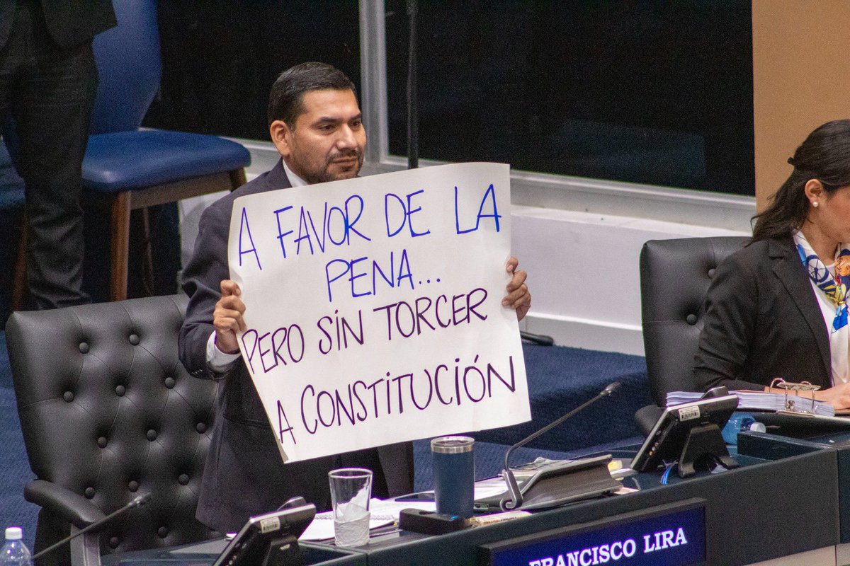 🇸🇻 Francisco Lira tweet media