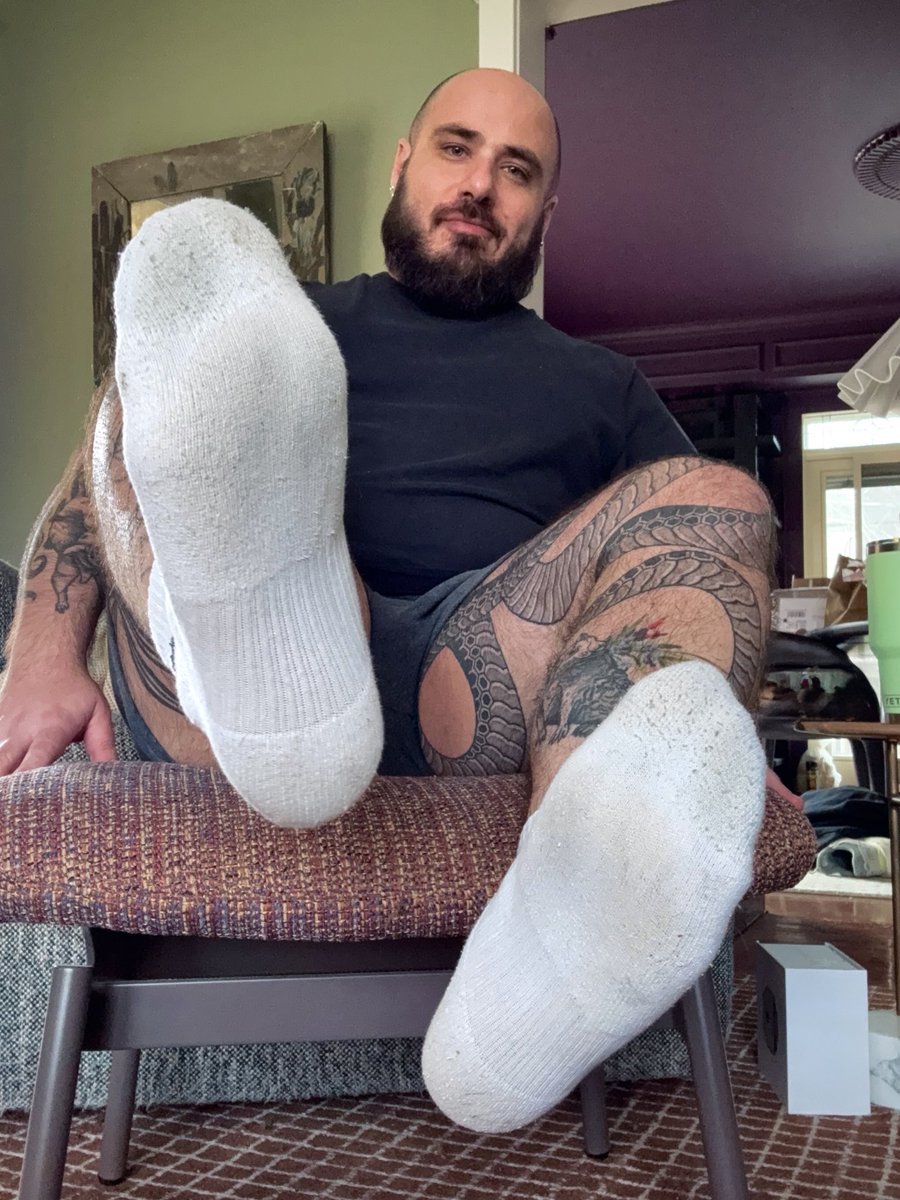 DELBEARR tweet media