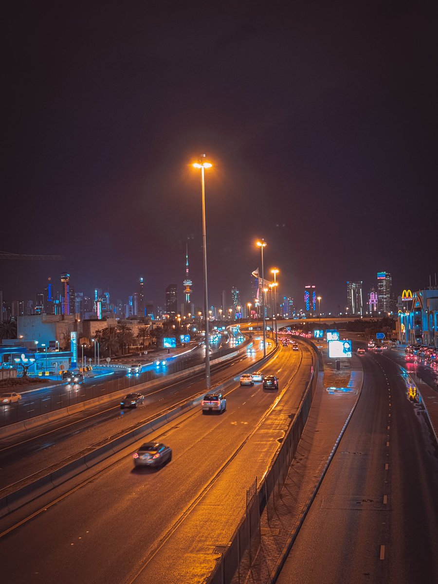 ASK KUWAIT tweet media