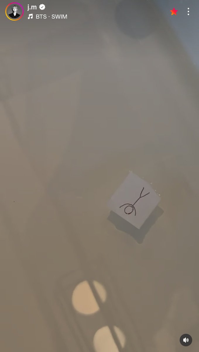 Universo Bangtan ⁷ tweet media