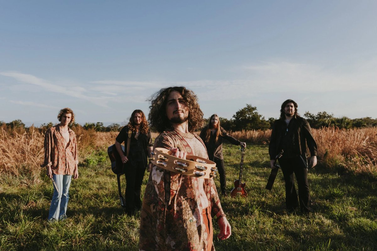 94.3 KILO tweet media