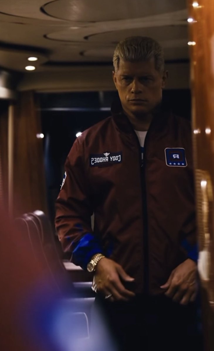 𝓟rettiest ྀི𝓓isaster tweet media