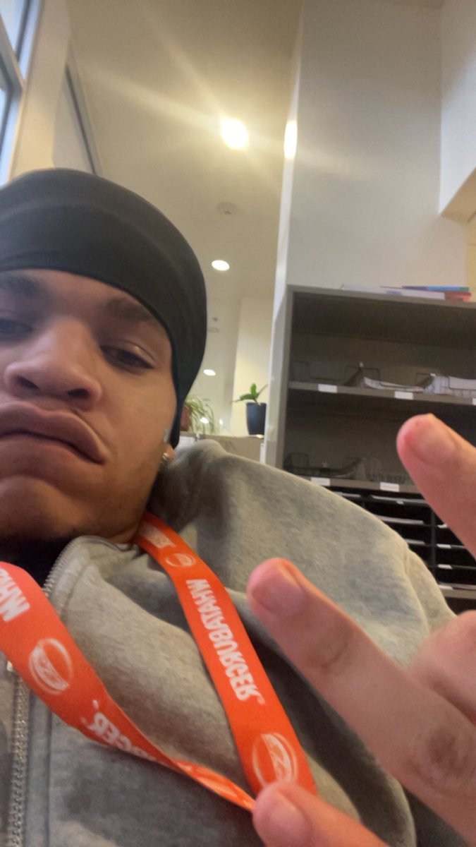 Aaden ⚡️ tweet media