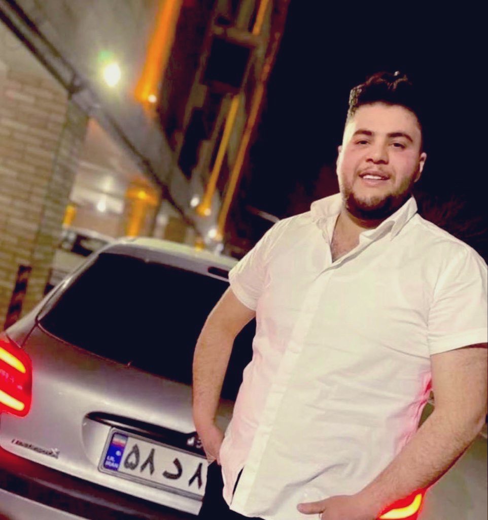 یزدان دادمهر tweet media