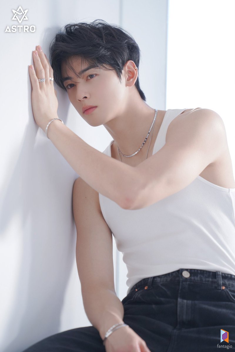 Proud AROHA 💜🫰Standing for Eunwoo Always tweet media