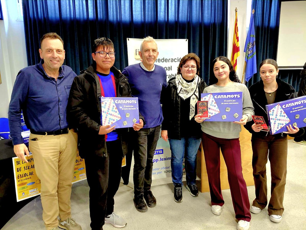 Scrabble Escolar tweet media