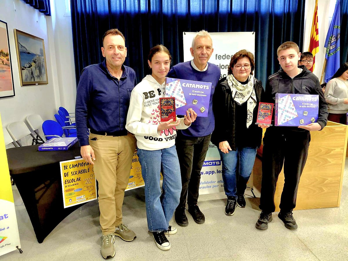 Scrabble Escolar tweet media