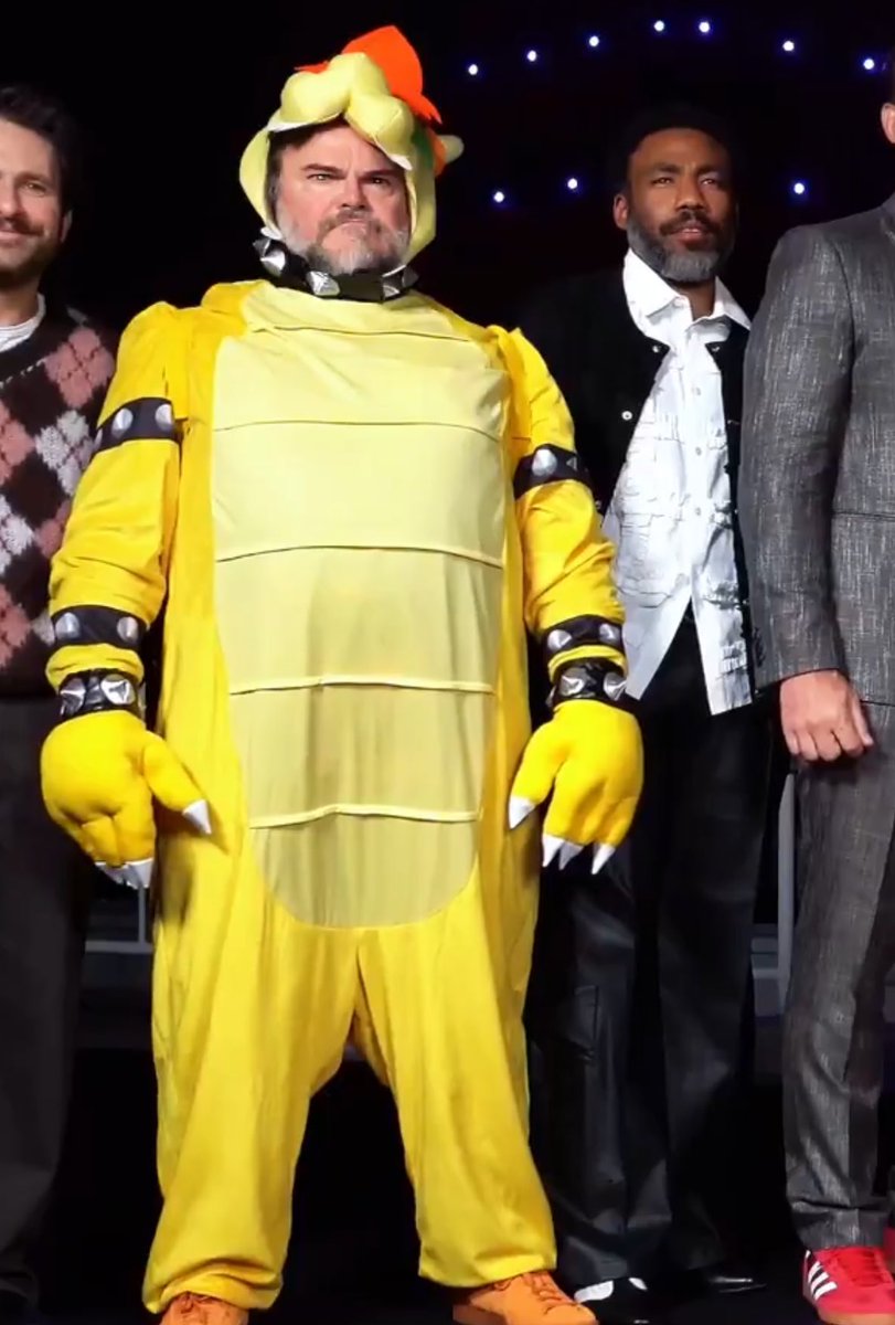 Emi (@leonvsevildead) on Twitter photo 