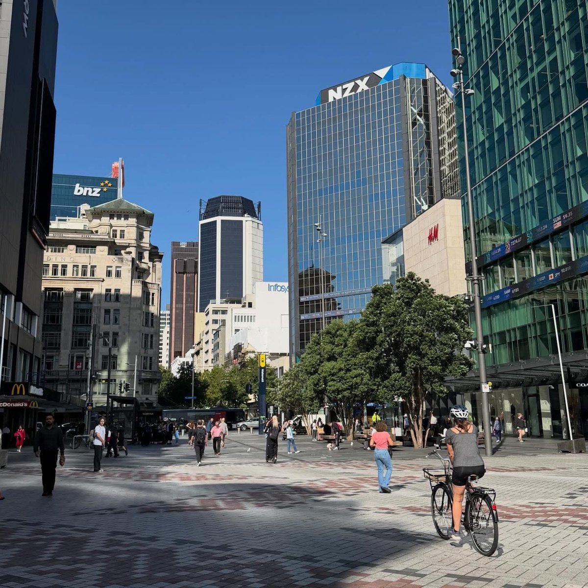 Richard Hills tweet media