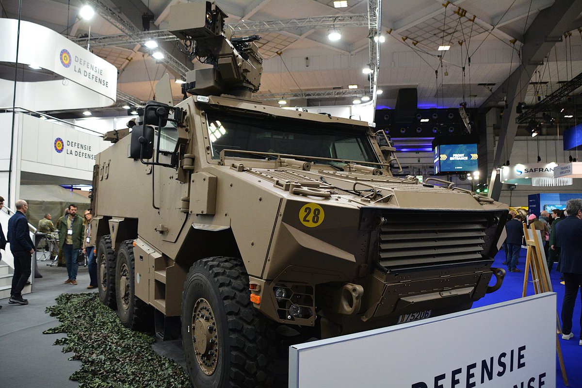 pascalbtr's tweet image. Engins #SCORPION à #BEDEX 2026, Bruxelles🤩
📷FB Kuine's Military Photography