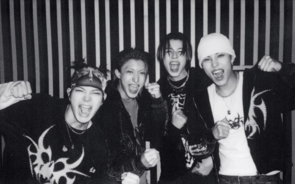 푸딩 소녀 ✮⋆˙ GREENGREEN tweet media