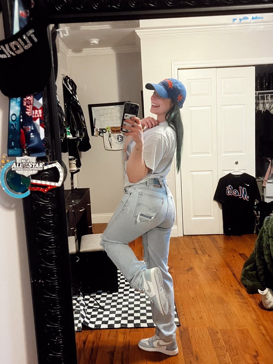 princess tiana tweet media