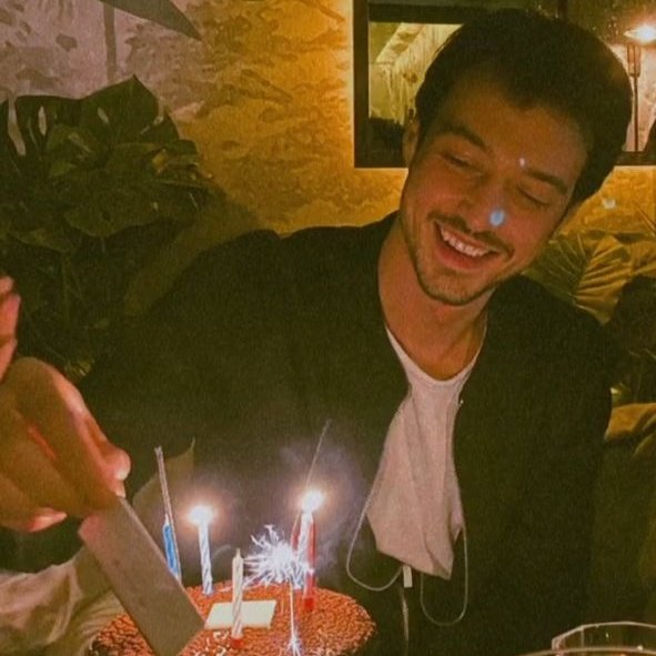 𝙰𝚢𝚊 tweet media