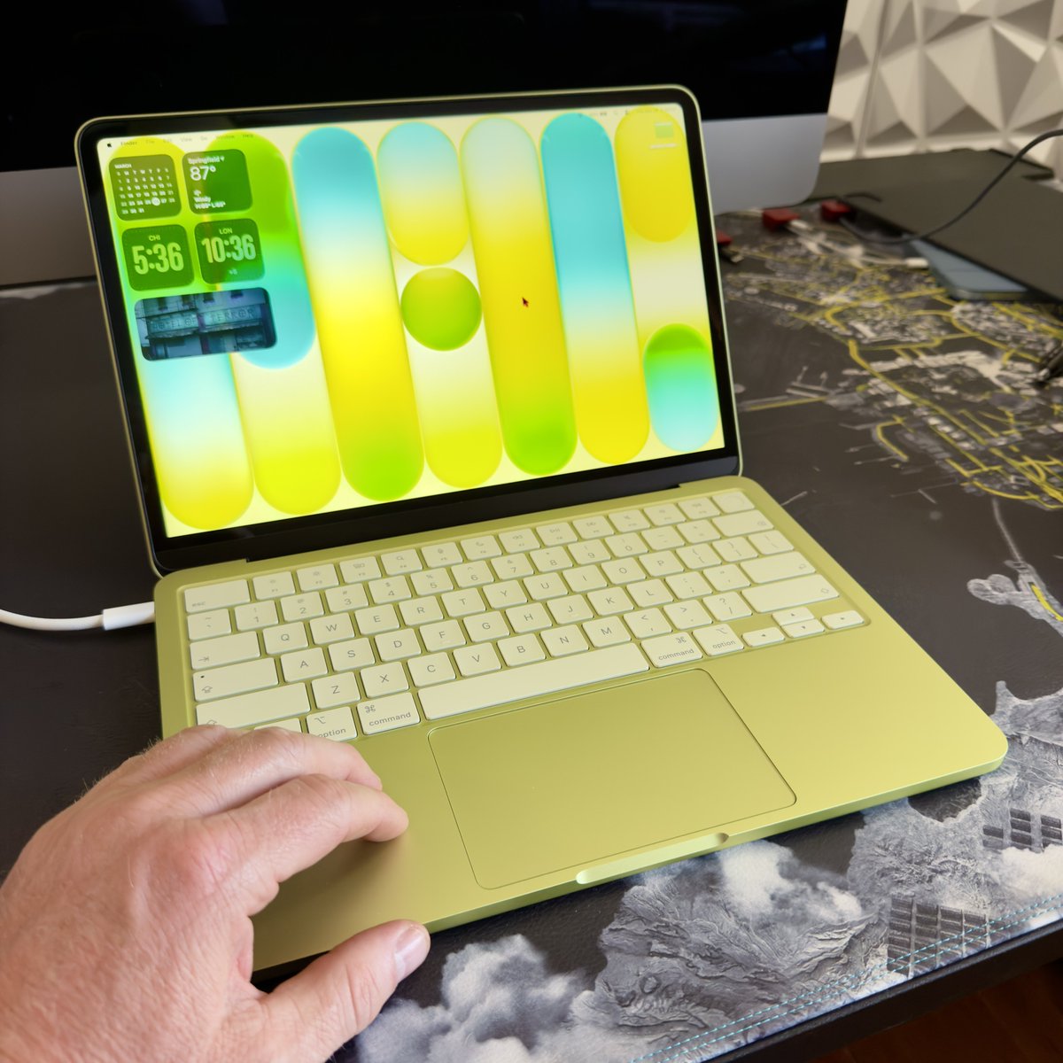 AppleSnob_'s tweet image. I’m just gonna say it like it is. 

Apple nailed it with the MacBook Neo and there really isn’t any $600 Windows laptop that can beat the Neo. 

#Apple #MacBook #AppleProducts  #AppleLife #Tech #Technology #Gadgets #AppleEcosystem #MacOS #M4MacBookAir #MacBookNeo