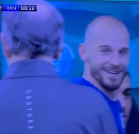 Röhl Britannia 🇬🇧 tweet media