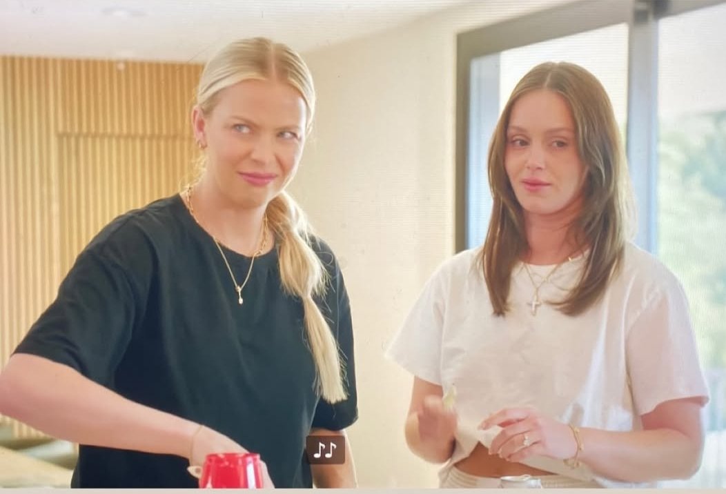 Béi 💫 tweet media