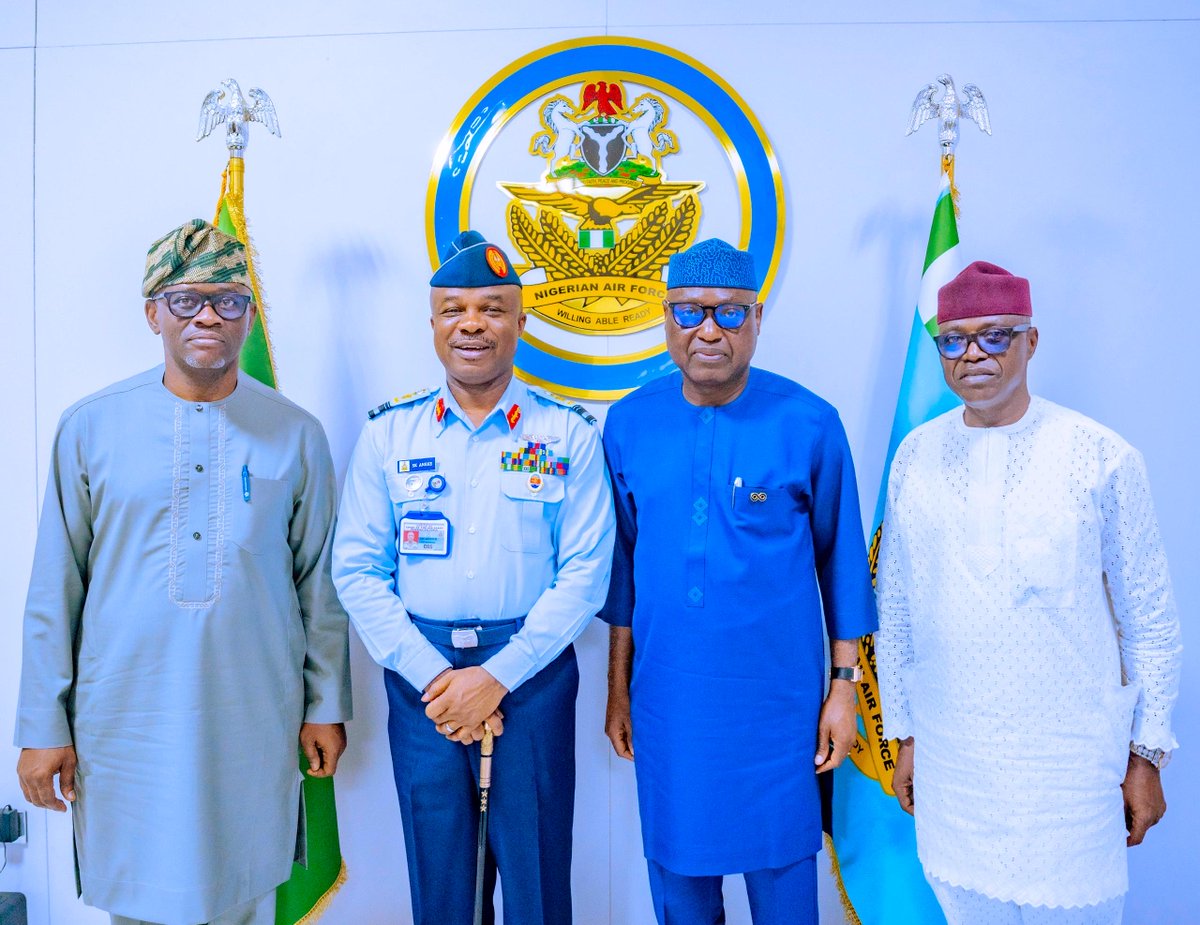 Chief Press Secretary Ekiti. tweet media